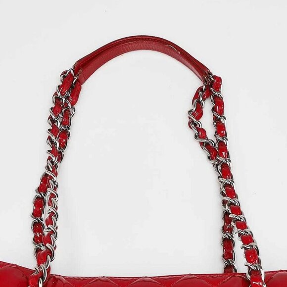 Chanel Red Quilted Patent Leather North/South Tote Bag - Picture 7 of 12